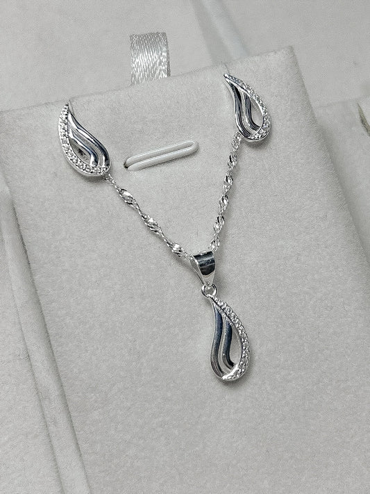 CONJUNTO GOTA CALADA